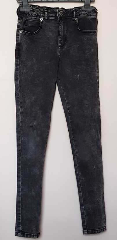 140.Zara Girls zwart/grijze skinny jeans mt. 140