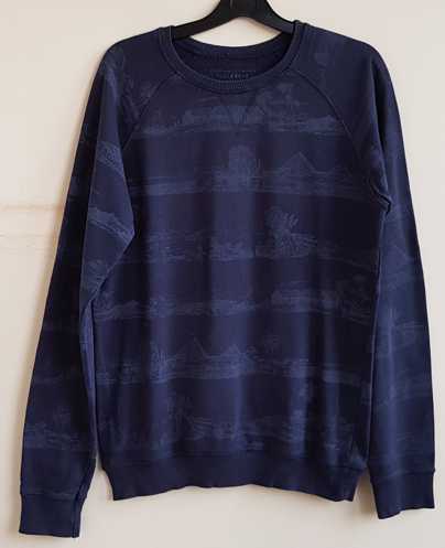 Pull & Bear donkerblauw sweater met print mt. S