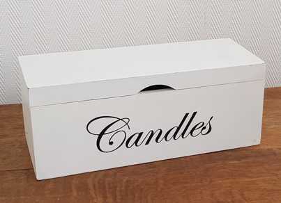 Witte houten doos voor kaarsen