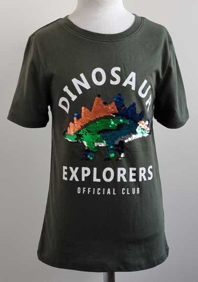 H & M donkergroen t-shirt met dinosaurus mt. 122/128 NIEUW