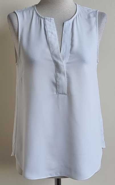 H & M soepelvallende witte blouse mt. 36