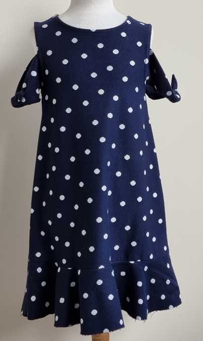 128.Zara donkerblauw jurkje met witte stippen mt. 128