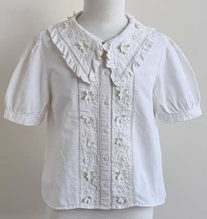 Zara ecru blouse met borduur en applicaties mt. 134