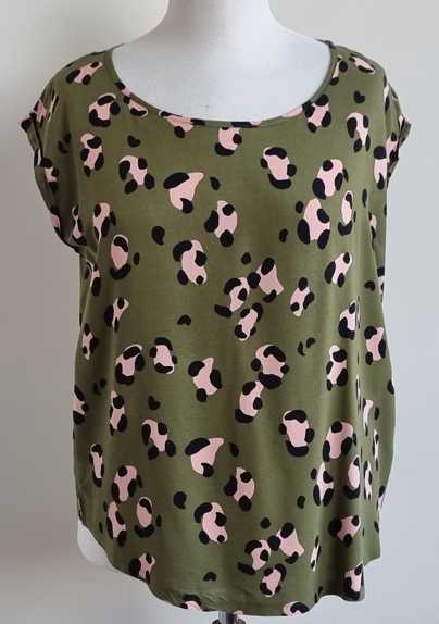 Jazlyn groene blouse met camouflage print mt. XXL